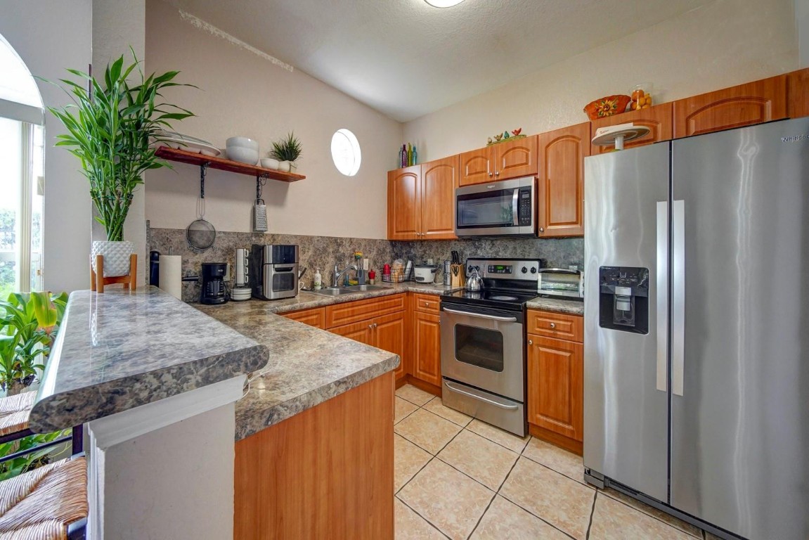 4361 SW 160th Ave Unit: 100