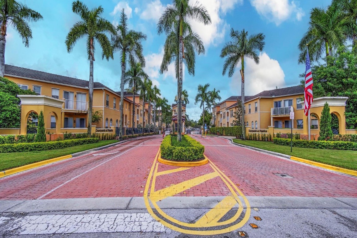 4361 SW 160th Ave Unit: 100