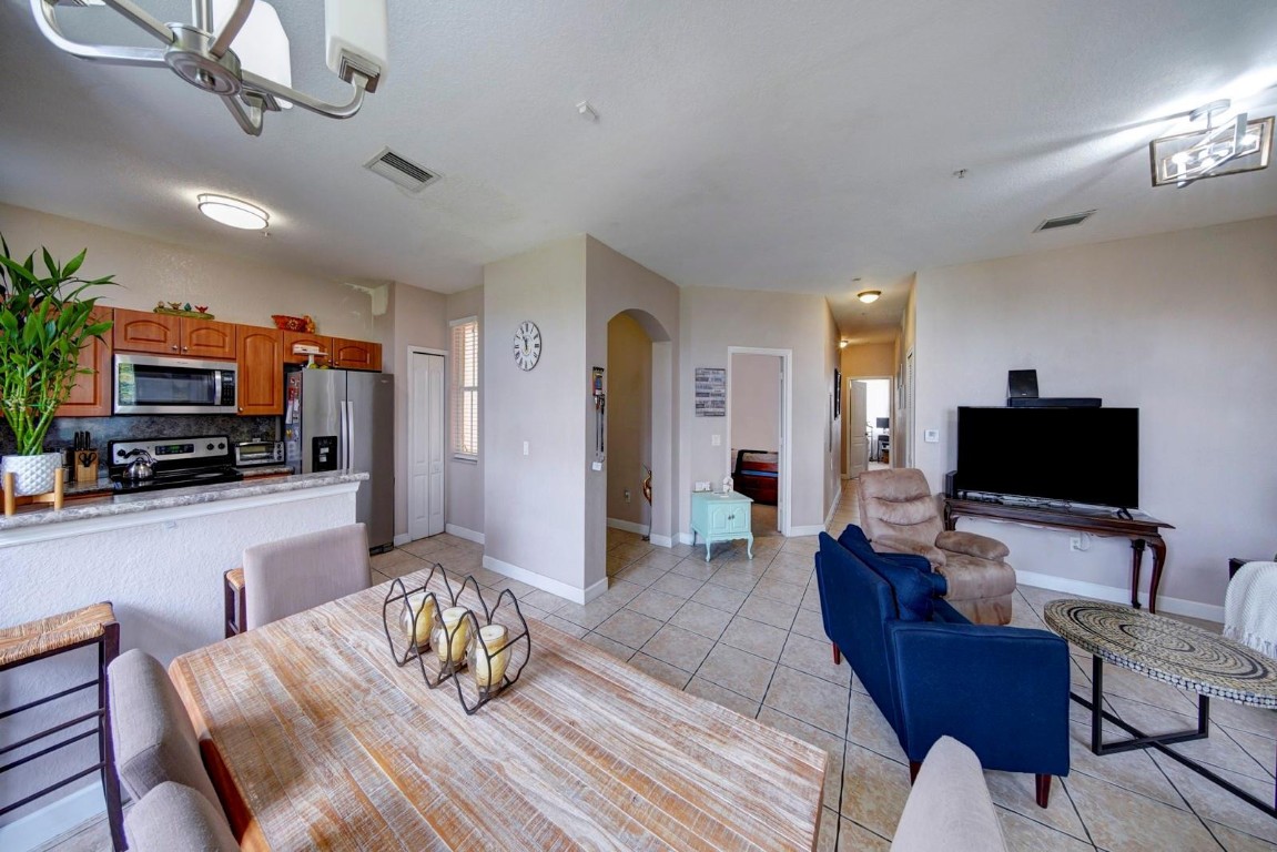 4361 SW 160th Ave Unit: 100