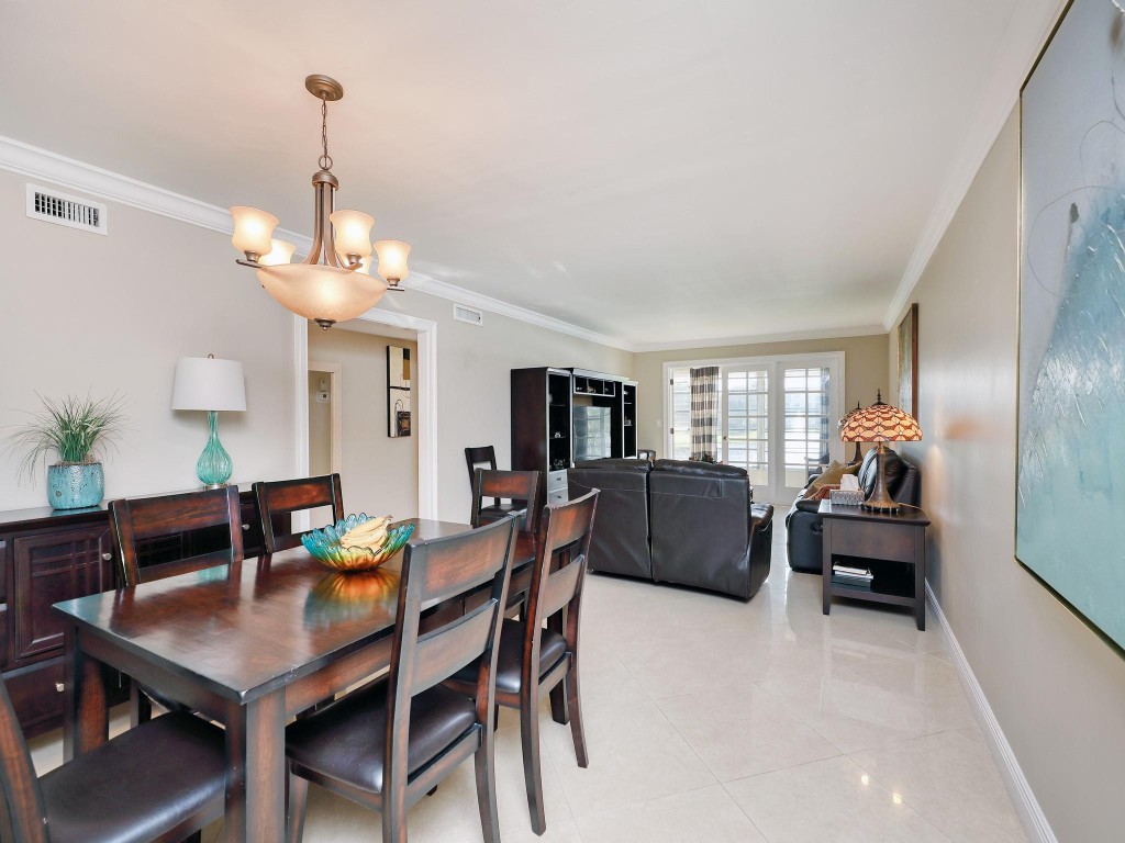 3204 PORTOFINO Unit: B2