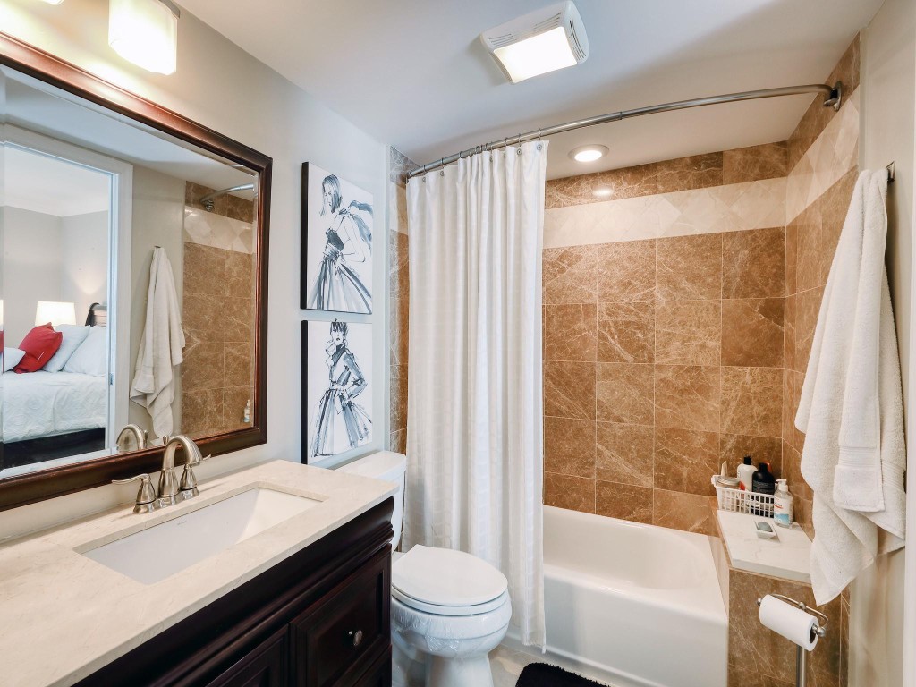 3204 PORTOFINO Unit: B2