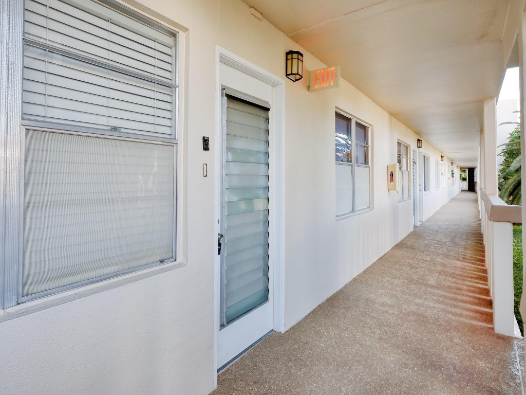 3204 PORTOFINO Unit: B2