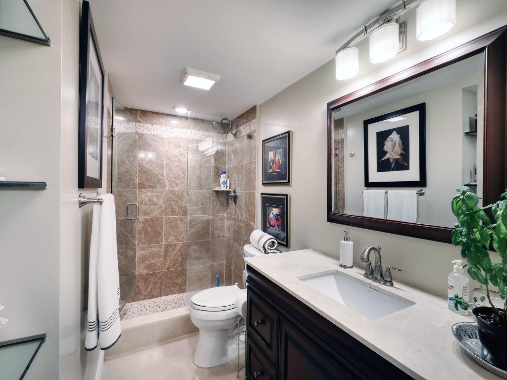 3204 PORTOFINO Unit: B2