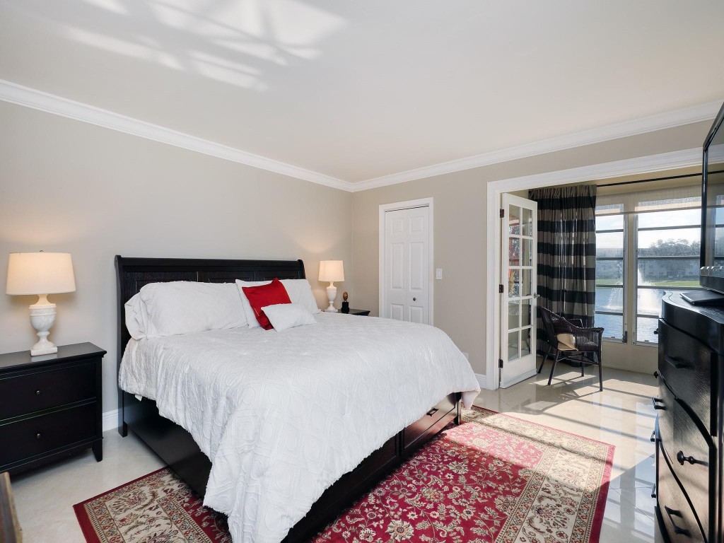 3204 PORTOFINO Unit: B2