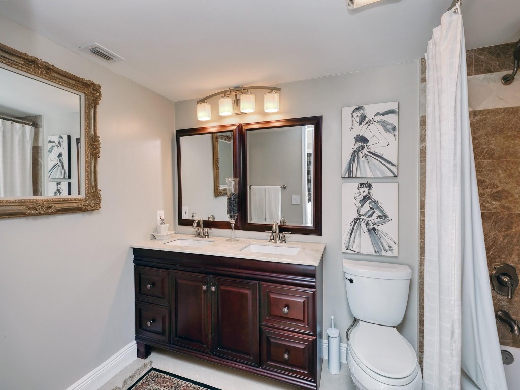 3204 PORTOFINO Unit: B2