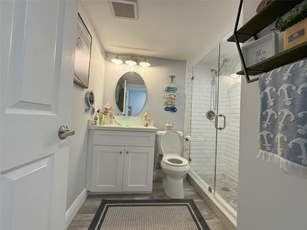 2860 NE 14th Street Cswy Unit: 106