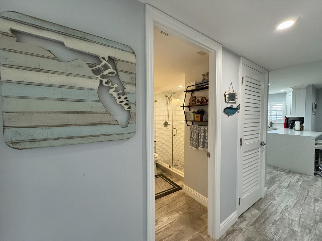 2860 NE 14th Street Cswy Unit: 106