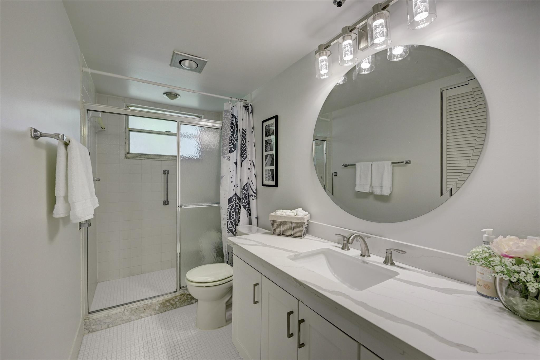 2404 Antigua Cir Unit: A4