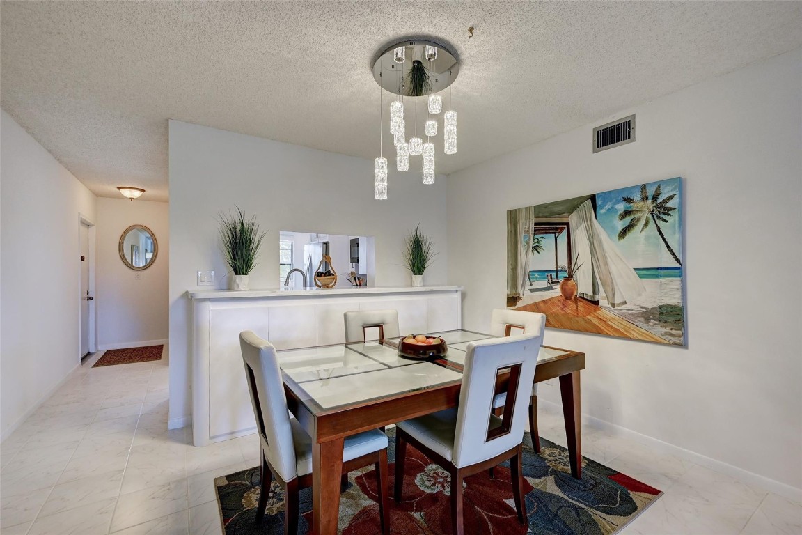 2404 Antigua Cir Unit: A4