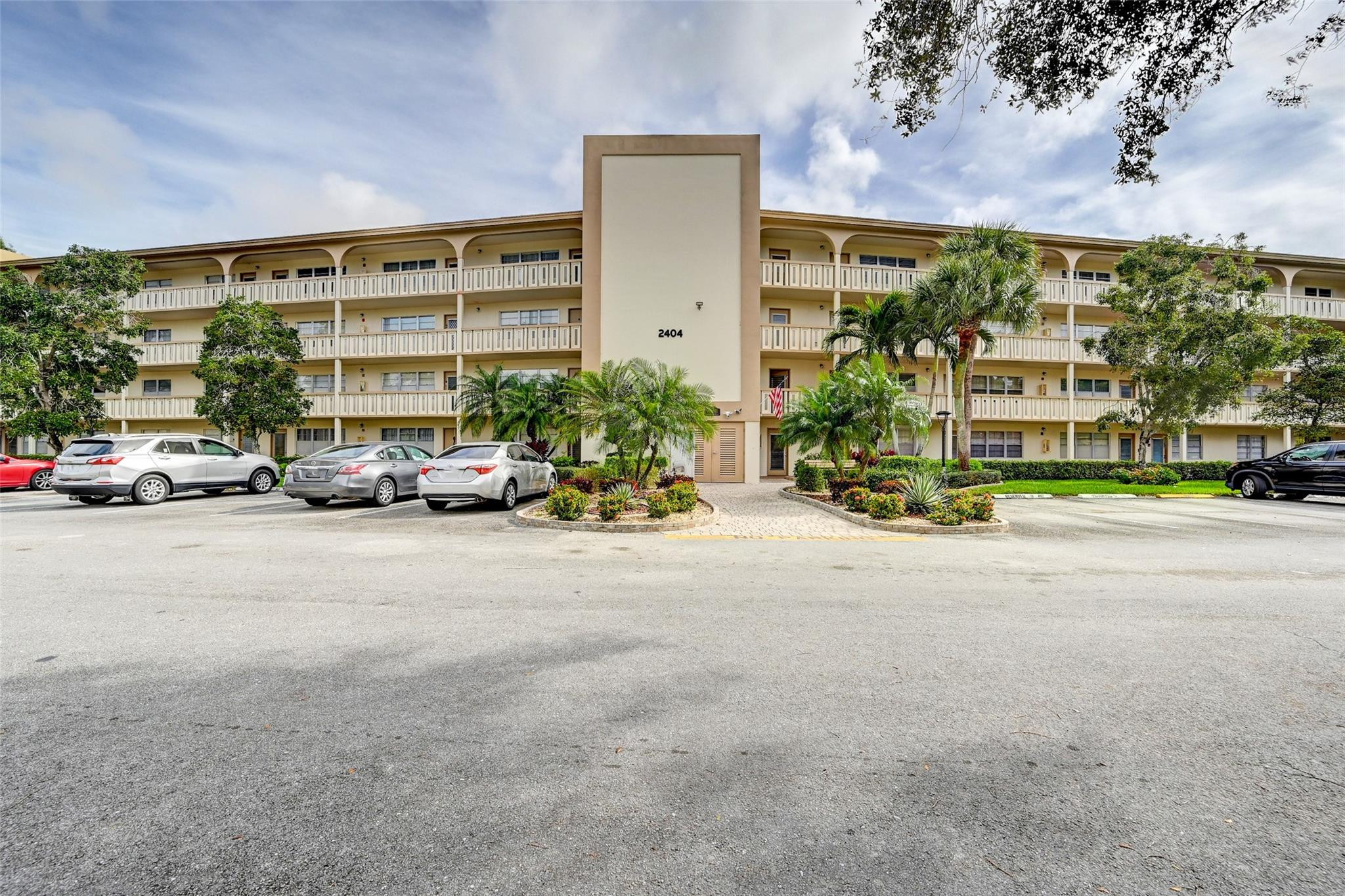 2404 Antigua Cir Unit: A4