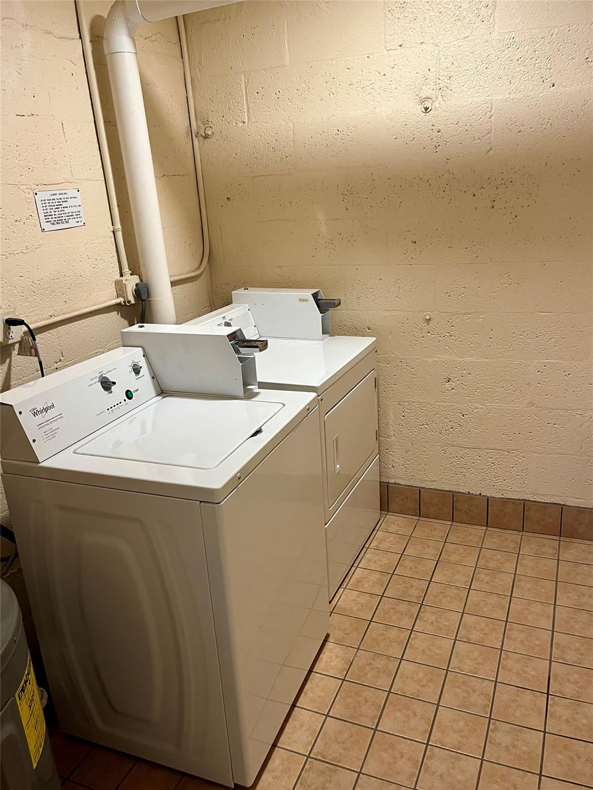 1391 S Ocean Blvd Unit: 102