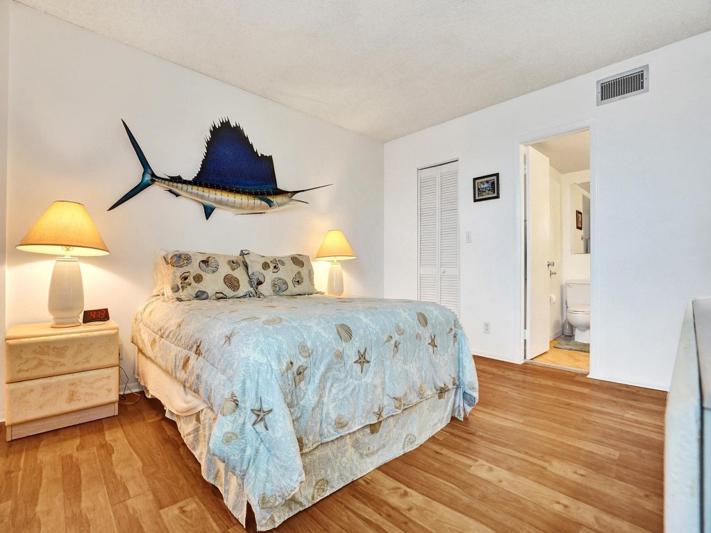 1391 S Ocean Blvd Unit: 102