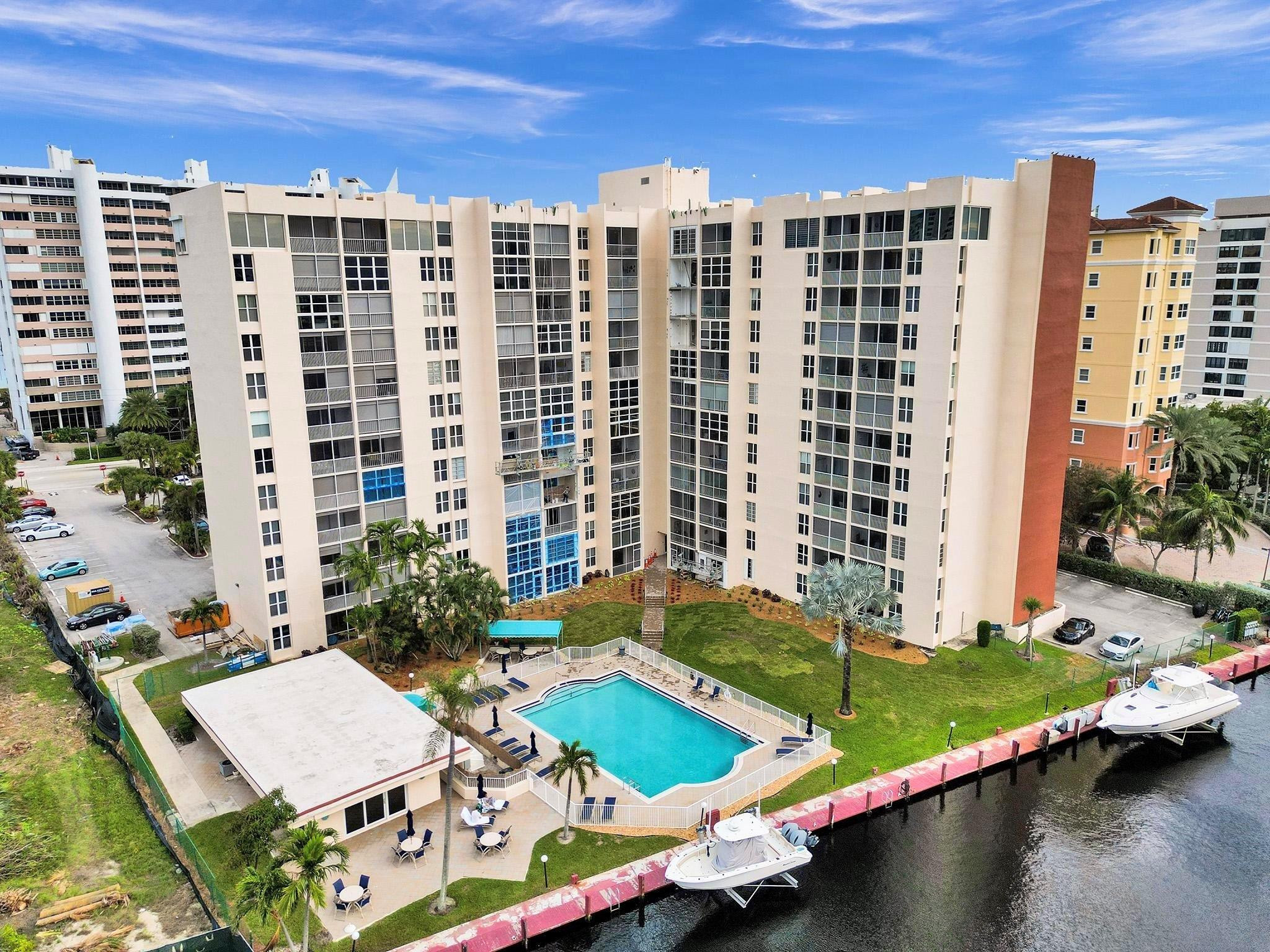 1391 S Ocean Blvd Unit: 102