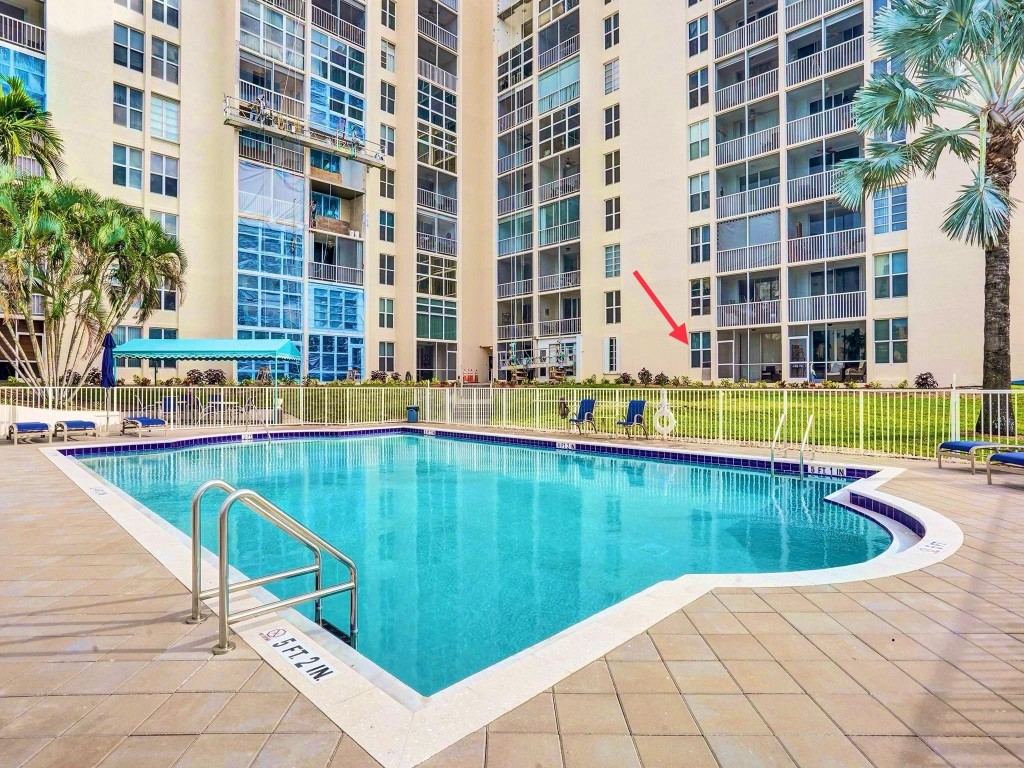 1391 S Ocean Blvd Unit: 102