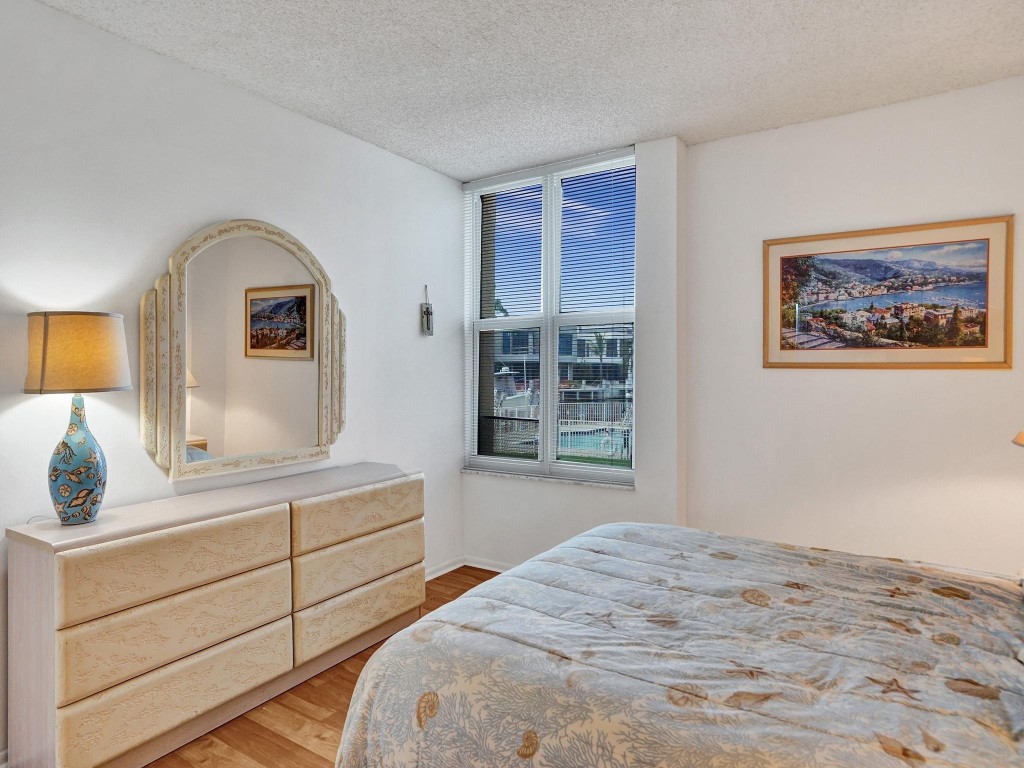 1391 S Ocean Blvd Unit: 102