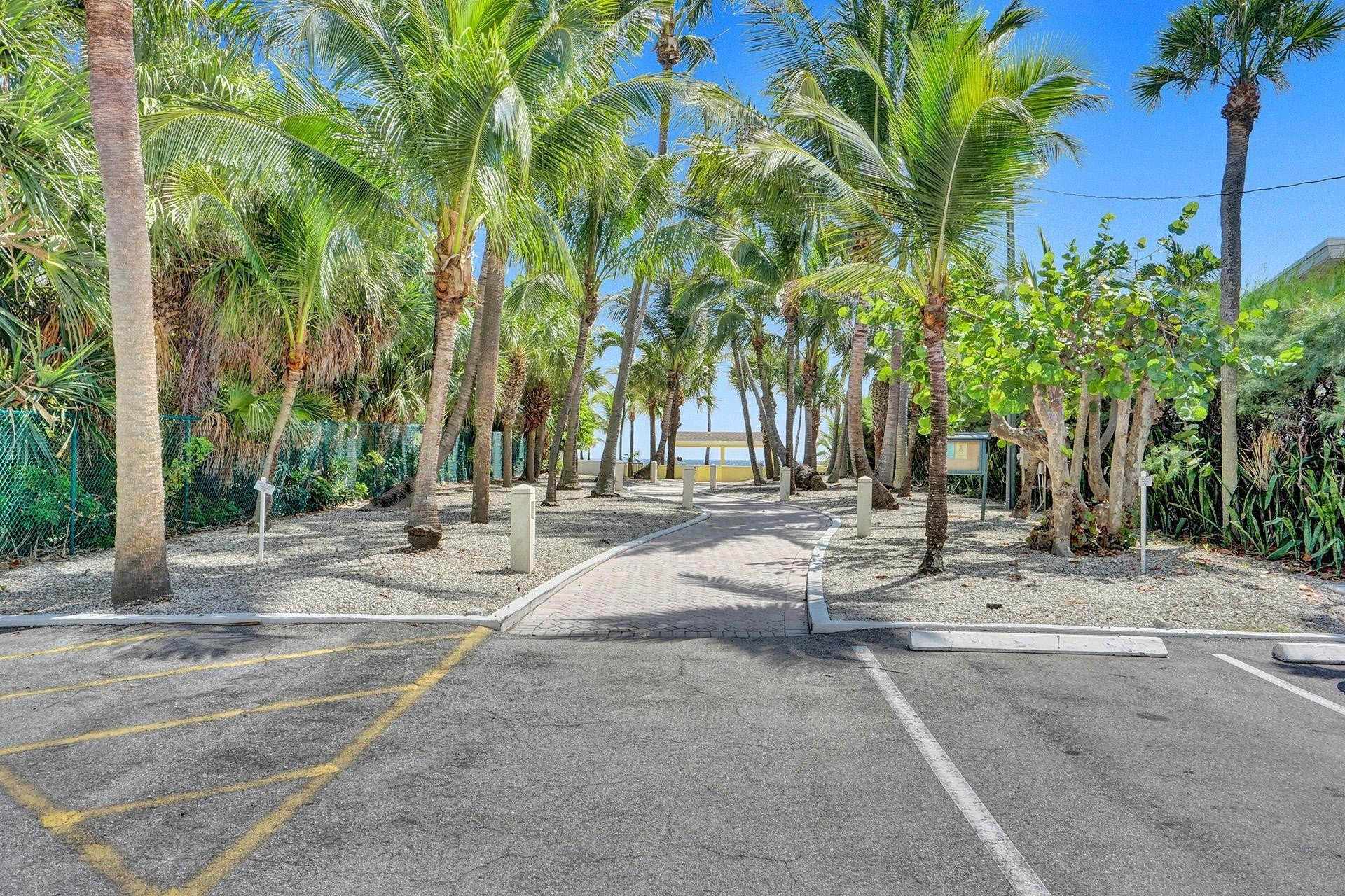 1391 S Ocean Blvd Unit: 102