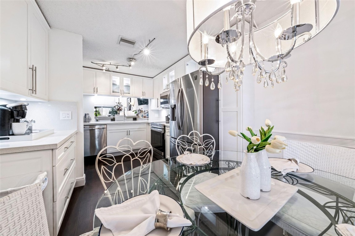 7562 S Pinewalk Dr Unit: 7562