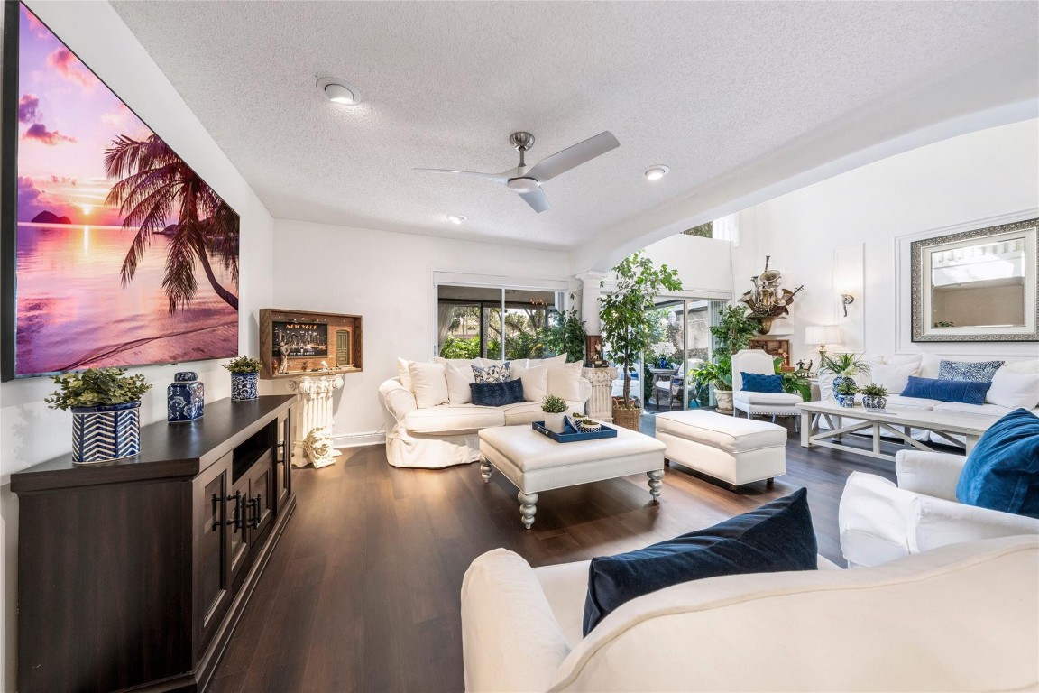 7562 S Pinewalk Dr Unit: 7562