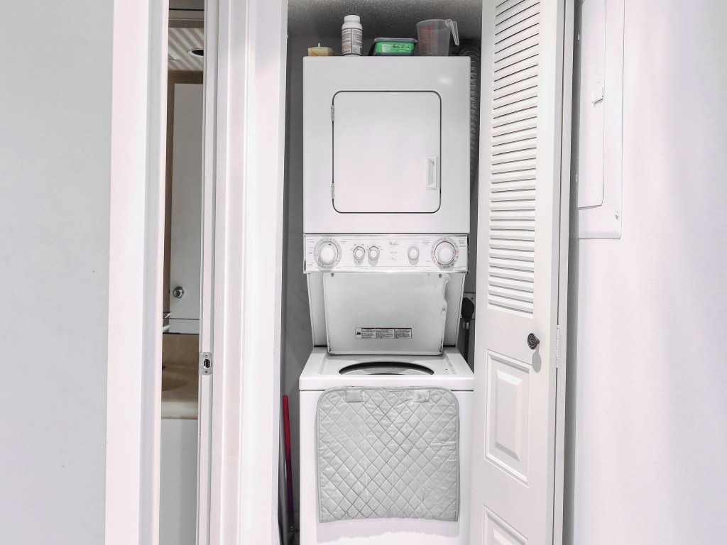 1801 Eleuthera Pt Unit: F1