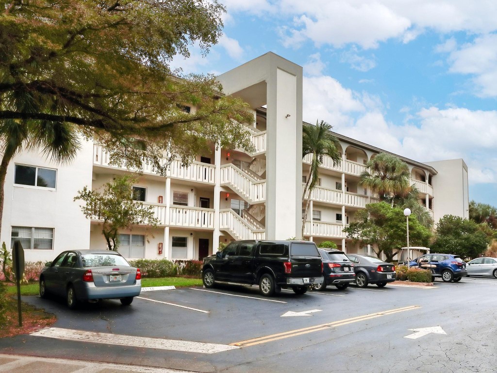 1801 Eleuthera Pt Unit: F1