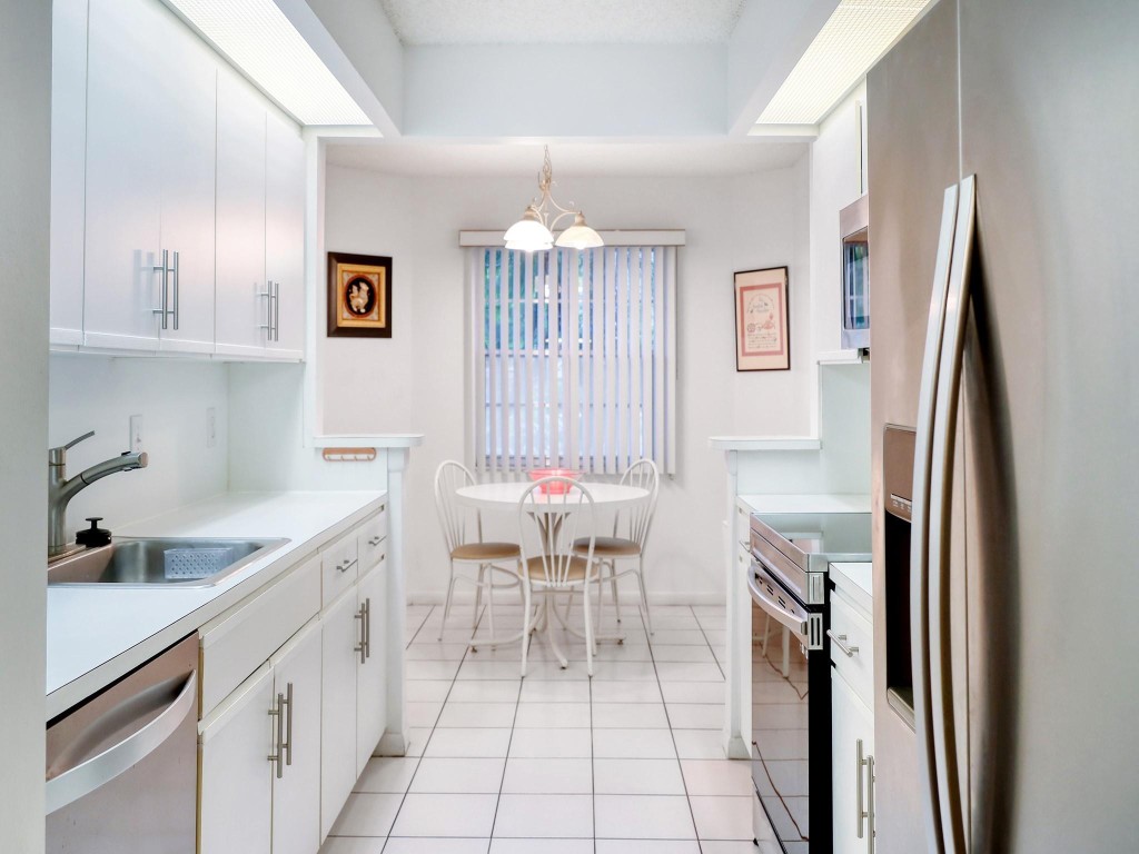 1801 Eleuthera Pt Unit: F1