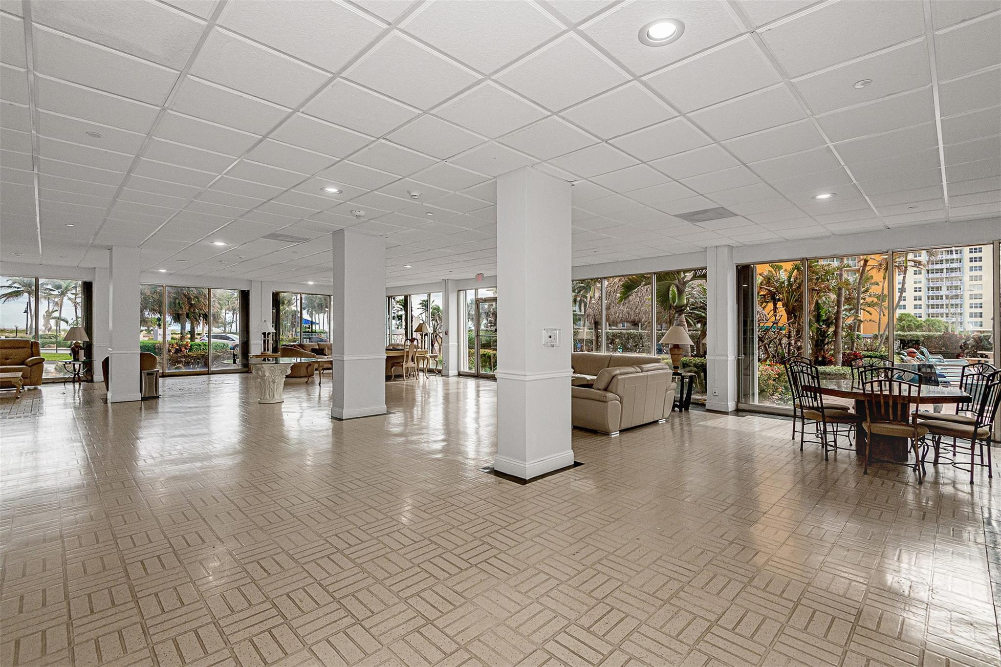 405 N Ocean Blvd Unit: 1025