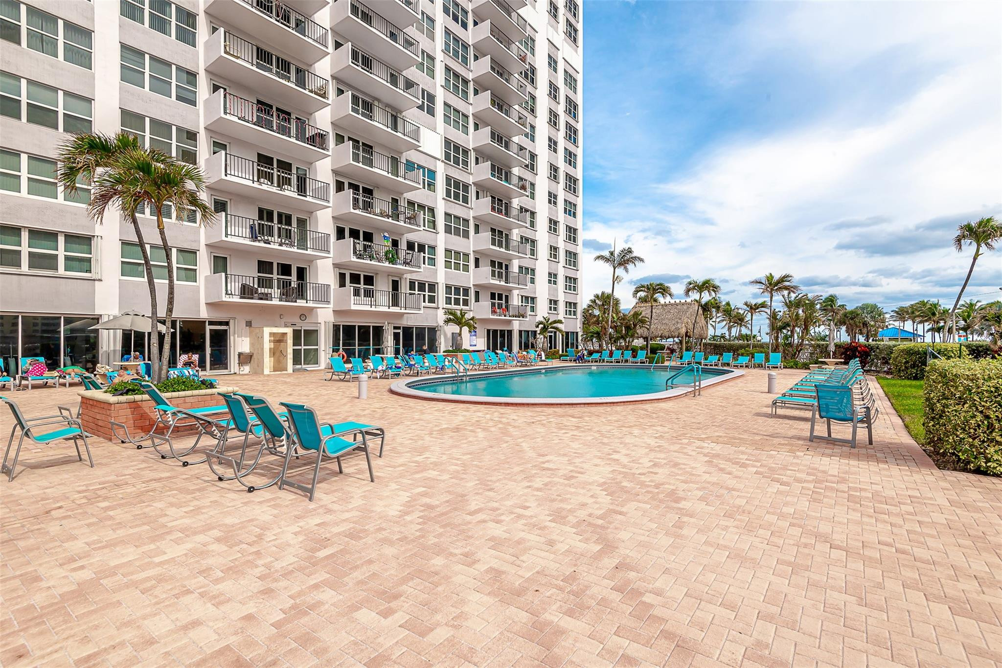 405 N Ocean Blvd Unit: 1025
