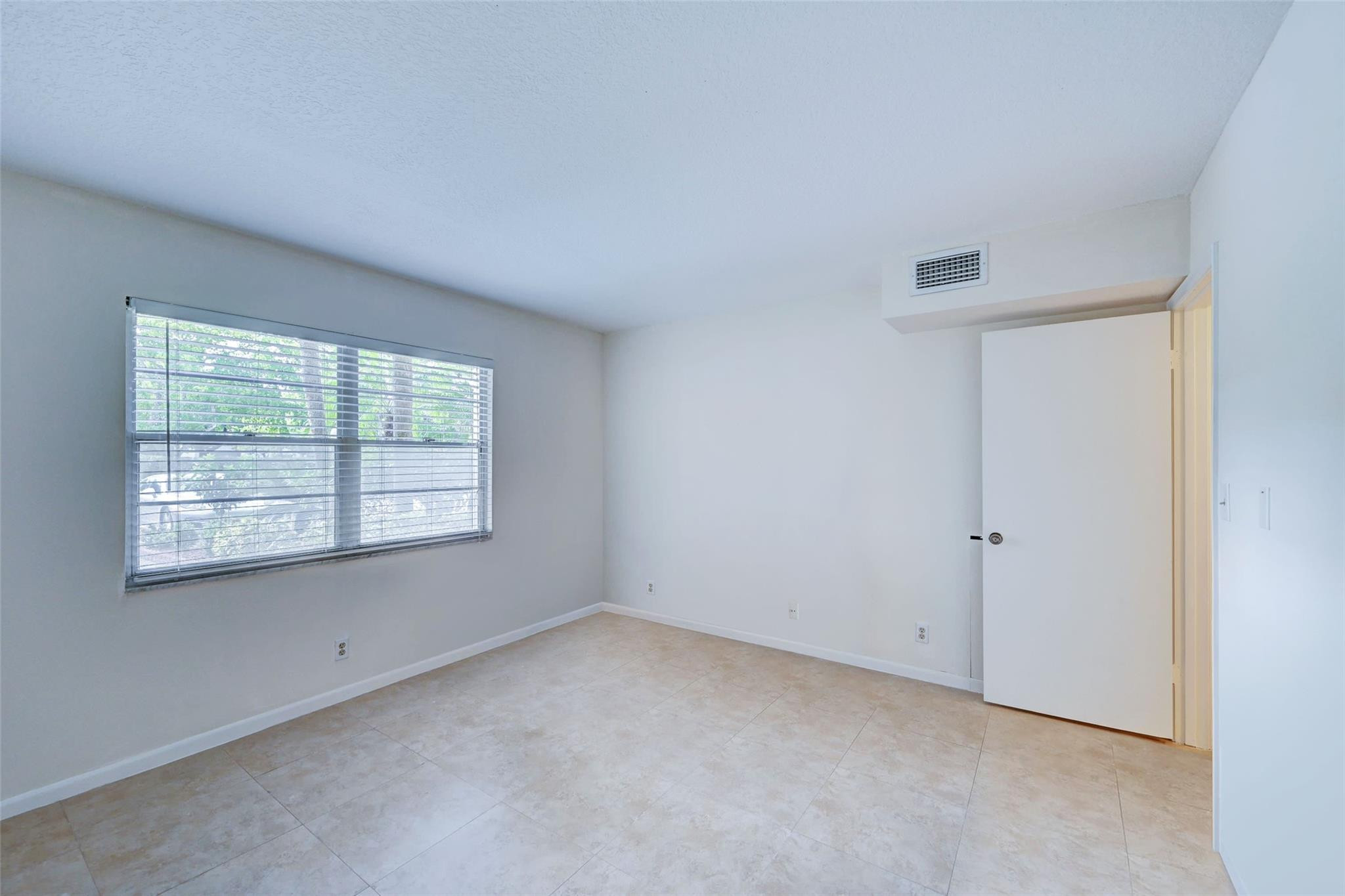 3002 Portofino Isle Unit: K1