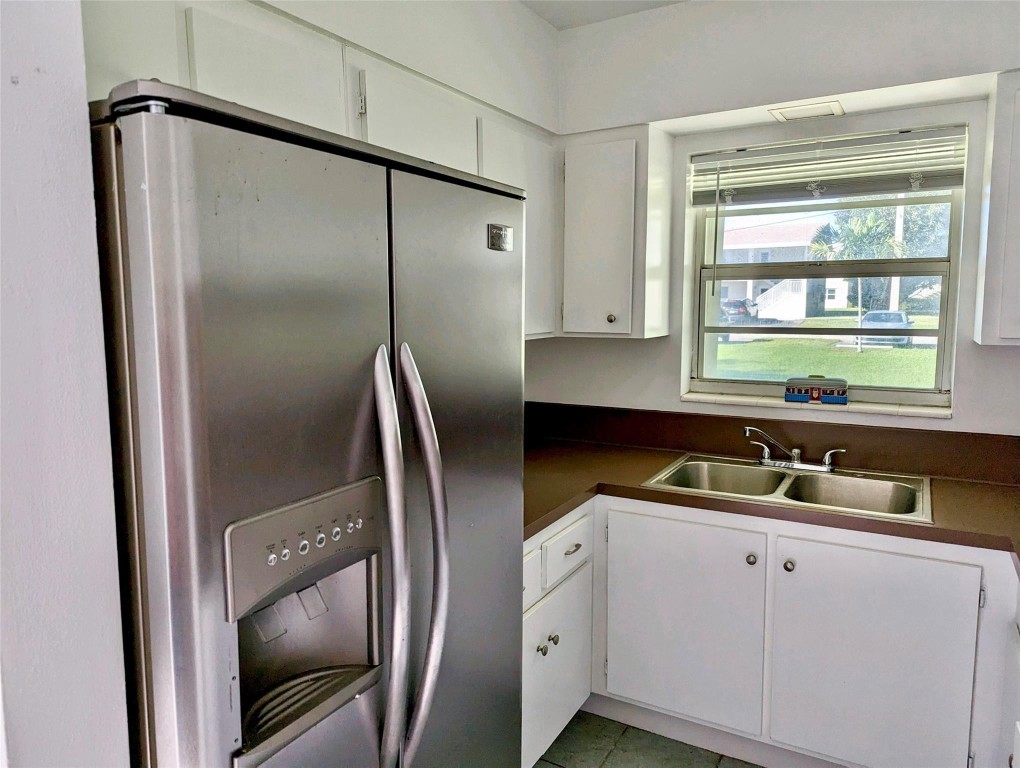 3850 NE 21st Ave Unit: 18