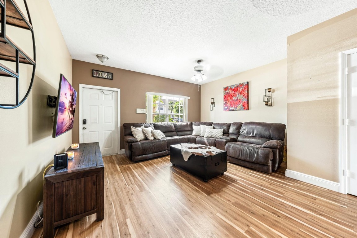 9931 NW 56th Pl Unit: 9931