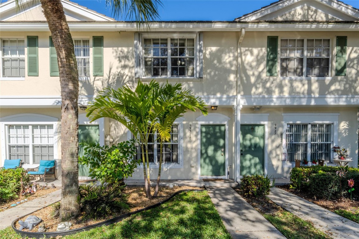 9931 NW 56th Pl Unit: 9931