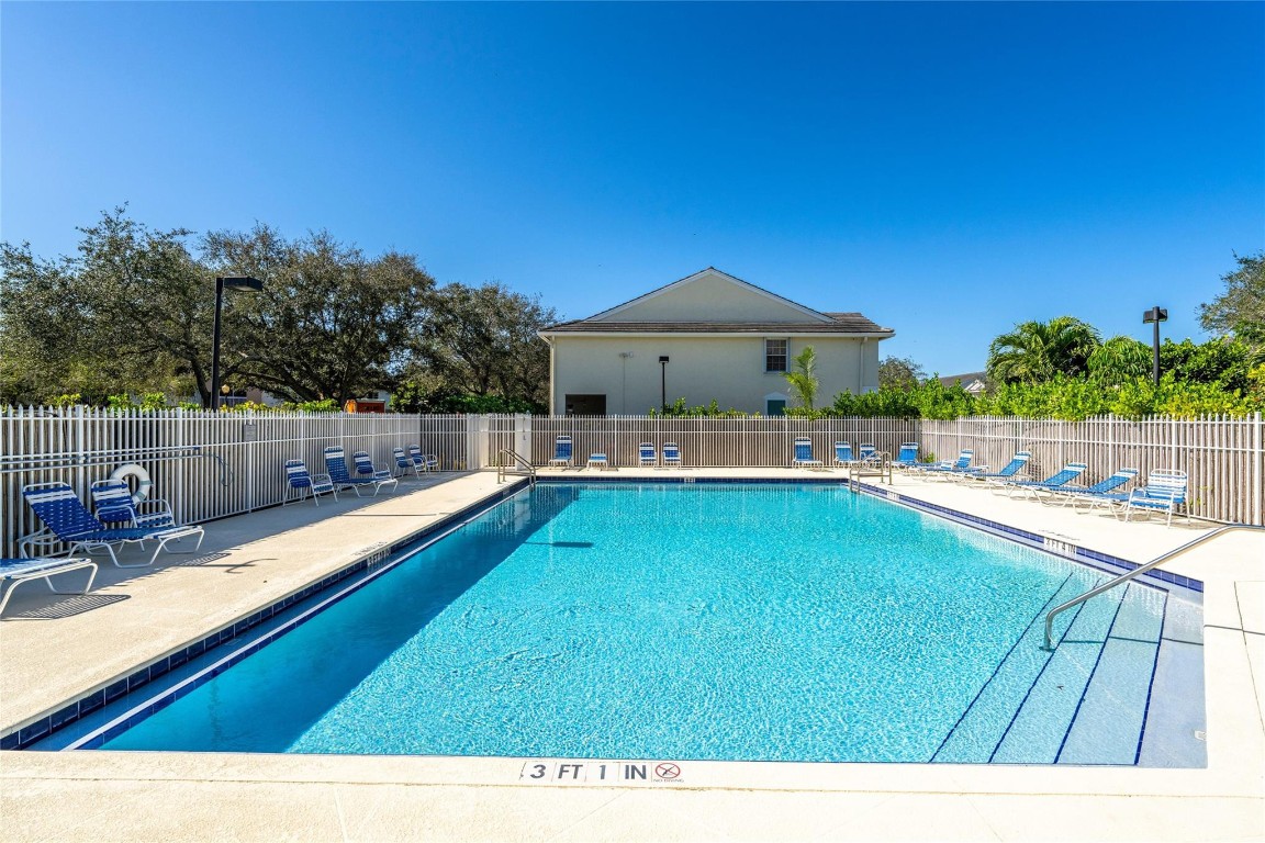 9931 NW 56th Pl Unit: 9931