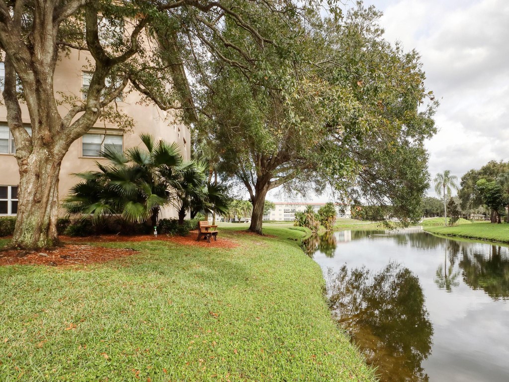 4402 Martinique Ct Unit: L2