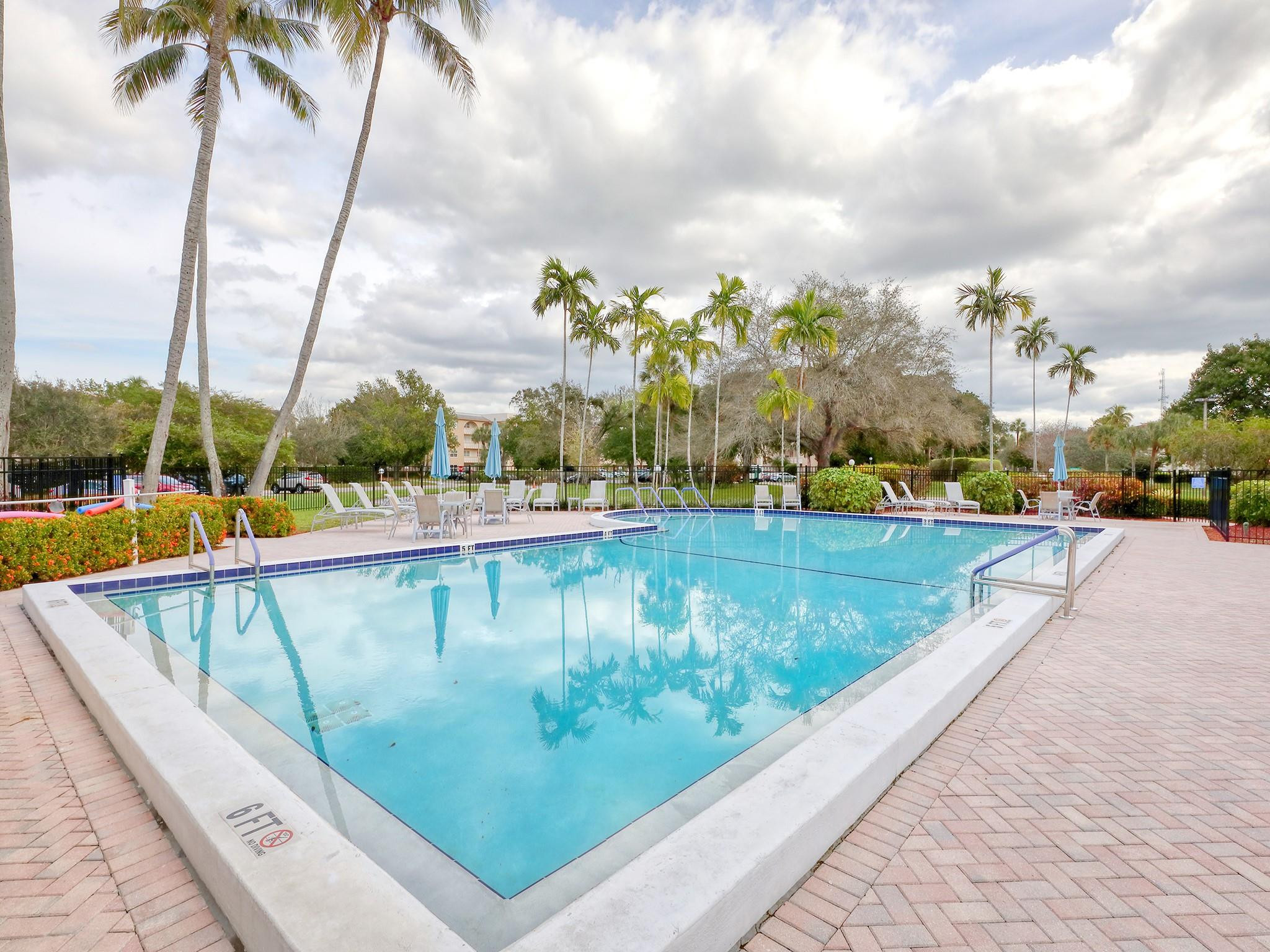 4402 Martinique Ct Unit: L2