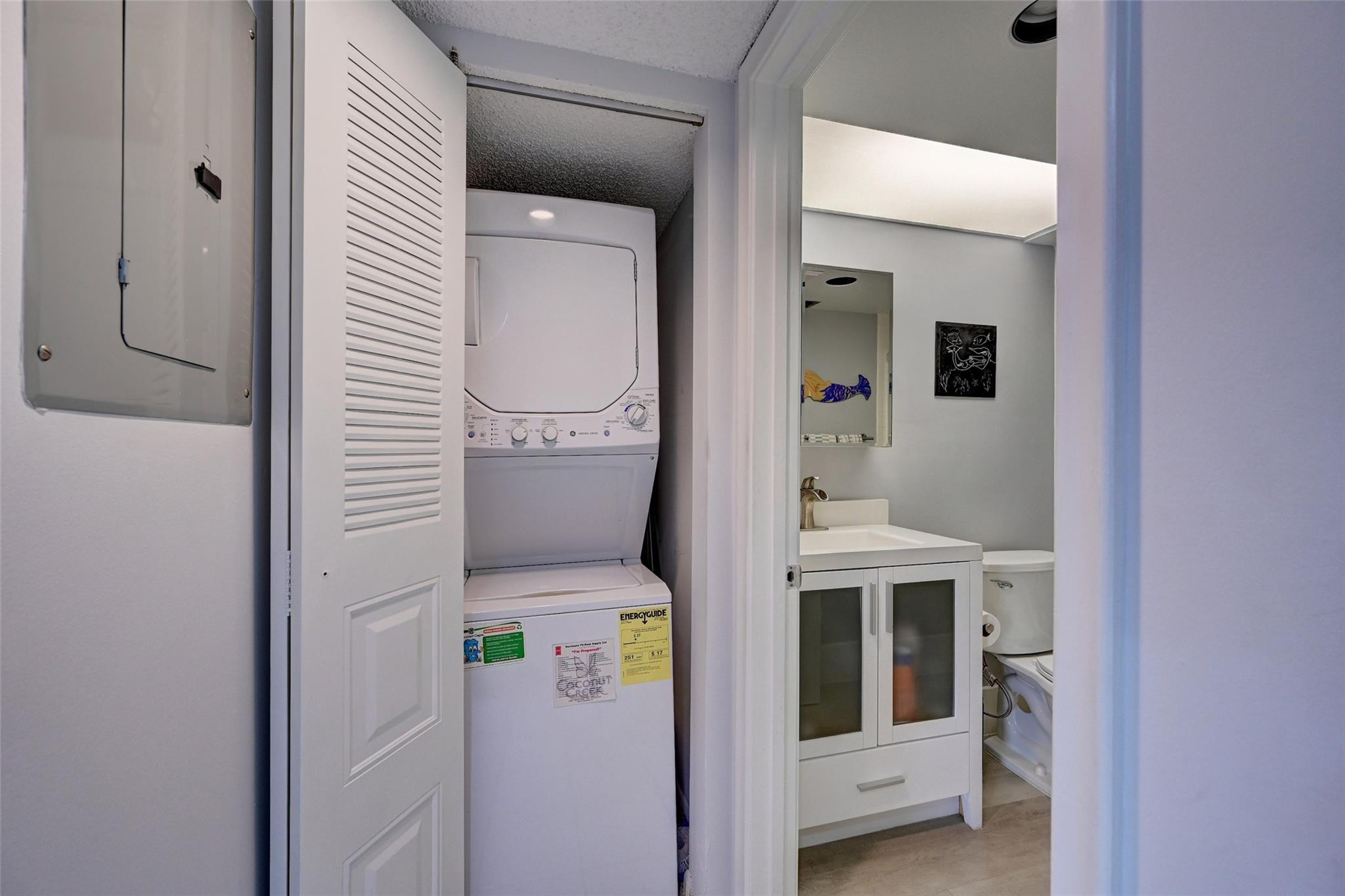 1701 Andros Isle Unit: E-3