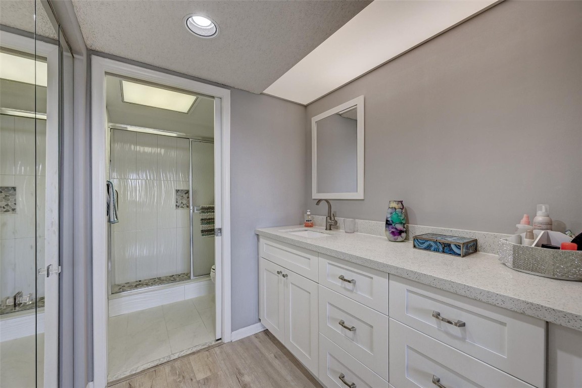 1701 Andros Isle Unit: E-3