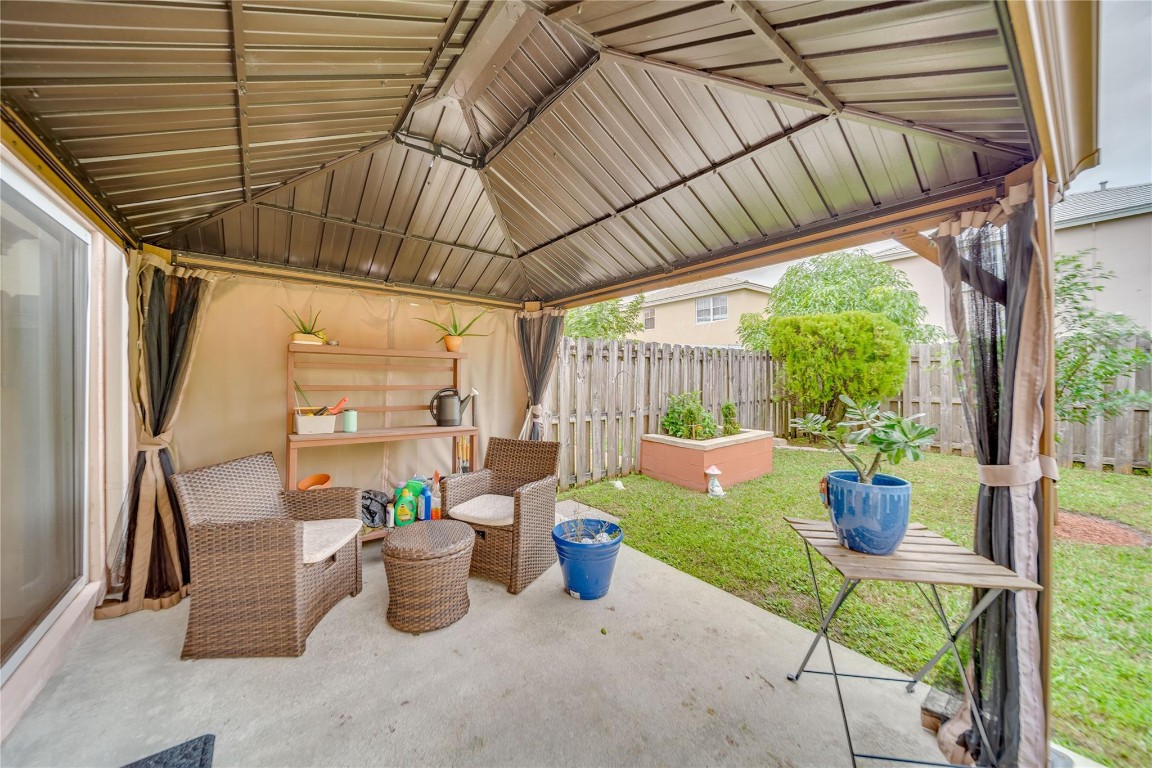 6451 Rock Beauty Ter