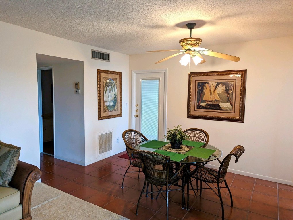 2731 NE 14th Street Cswy Unit: 519