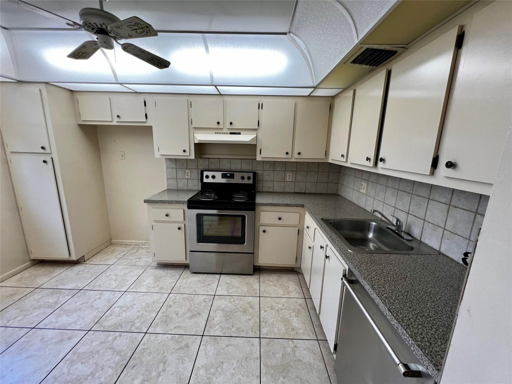 1805 Eleuthera Pt Unit: A2