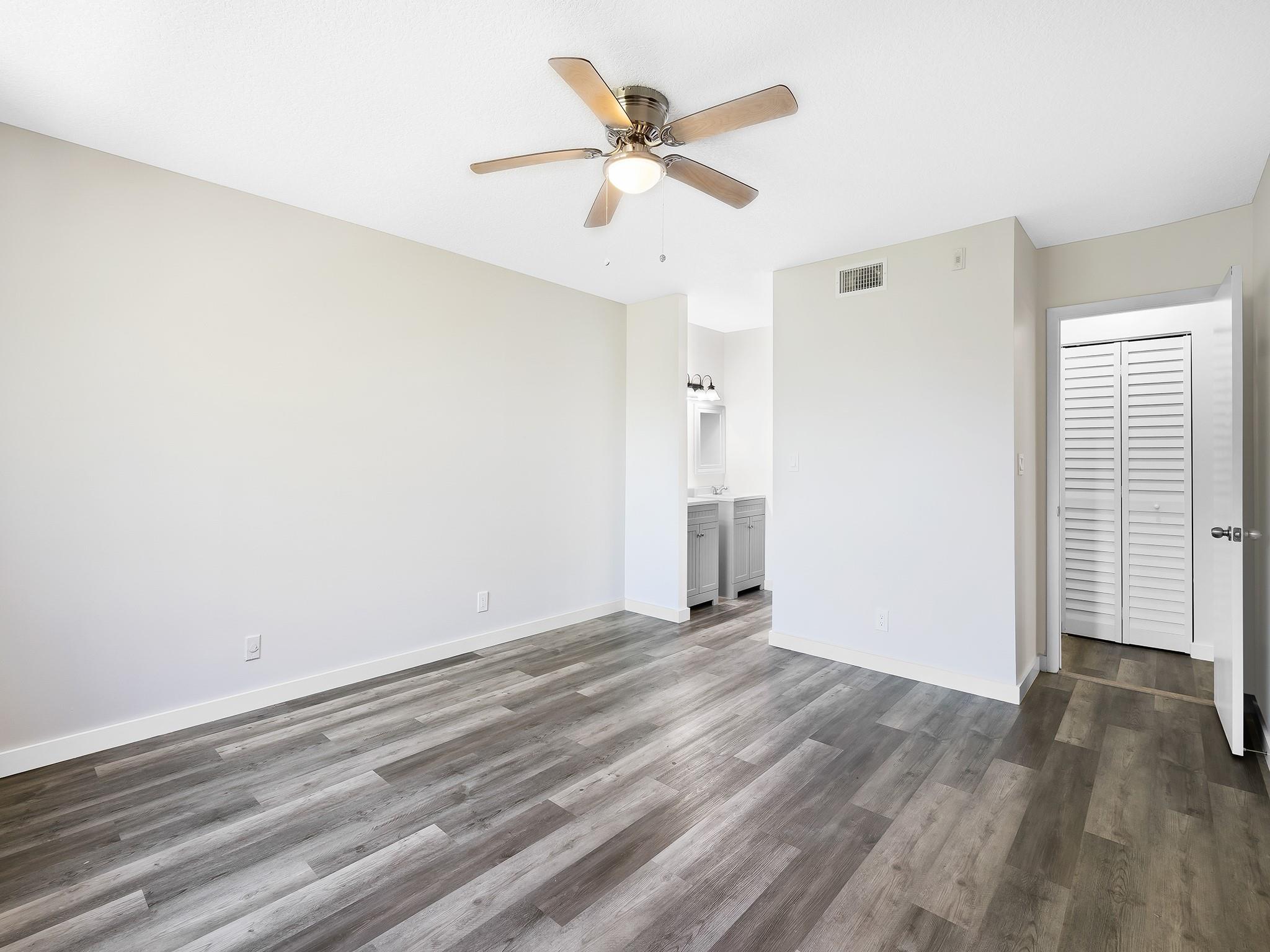 3100 NW 42nd Avenue Unit: D304