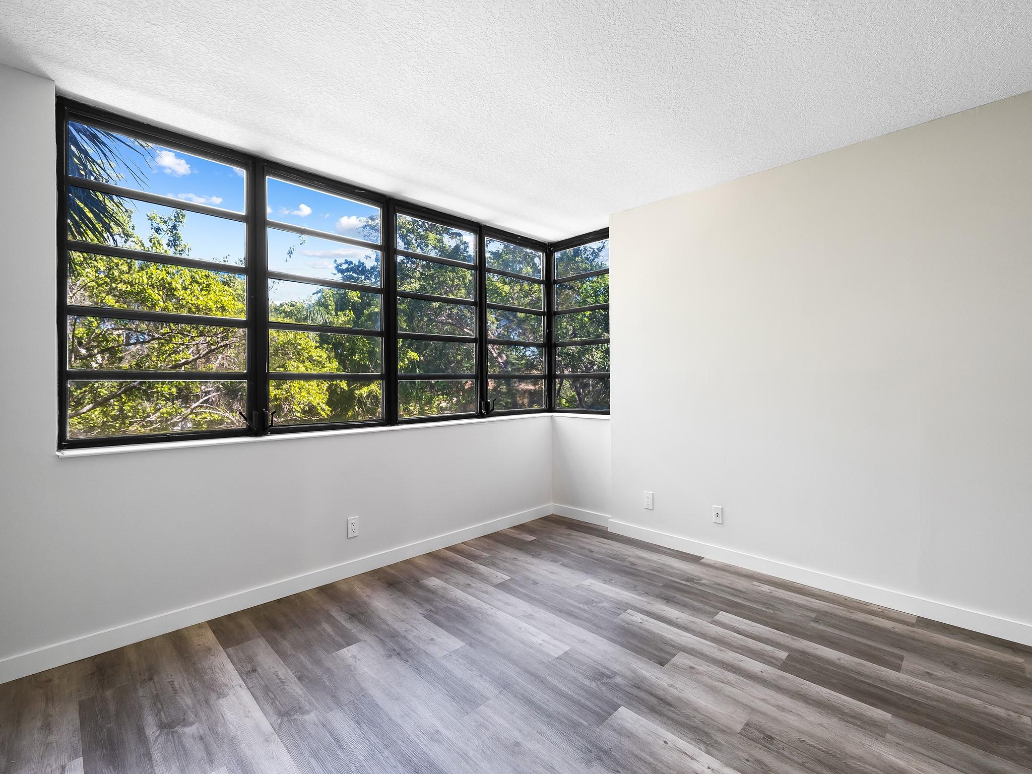 3100 NW 42nd Avenue Unit: D304