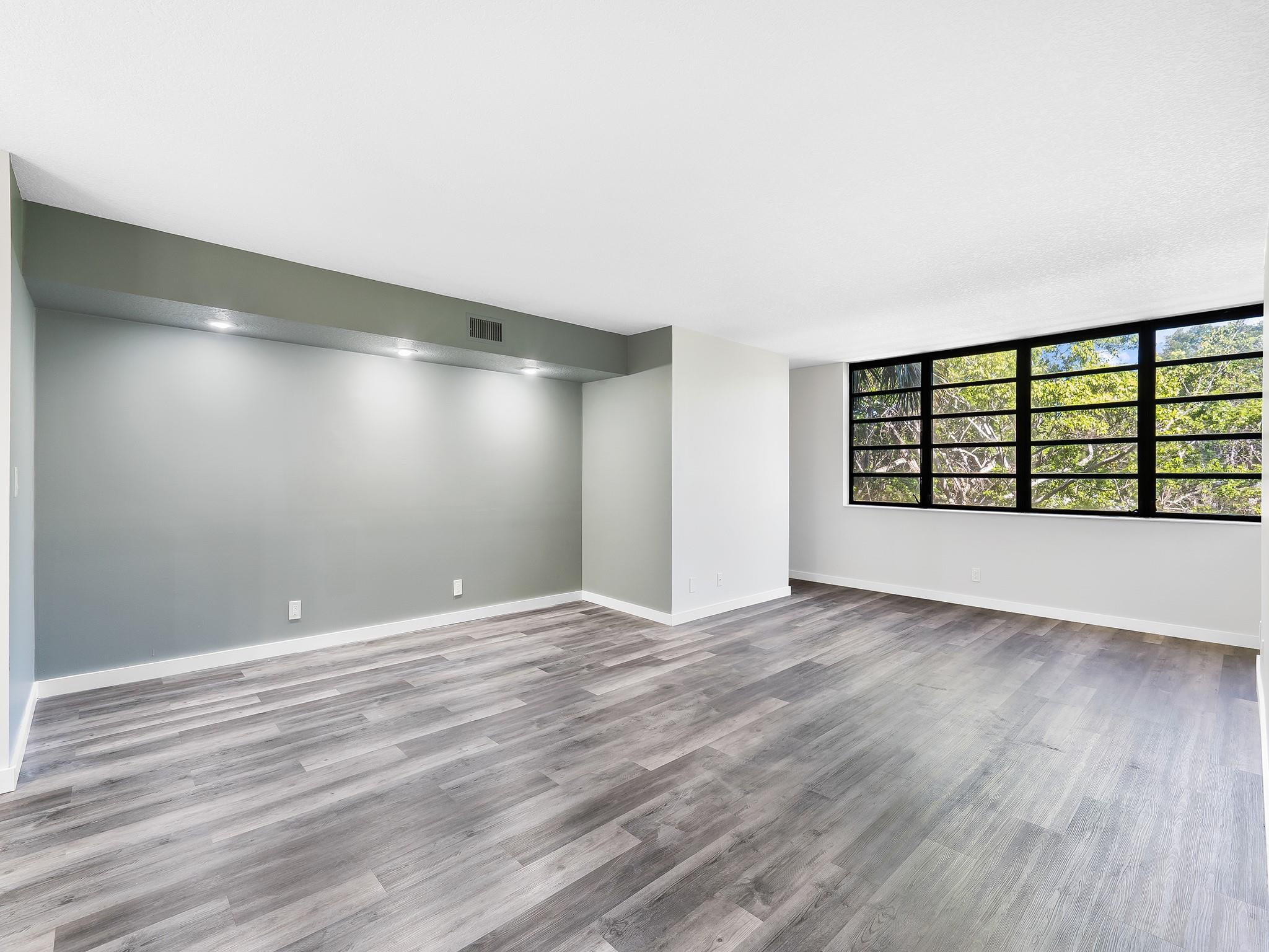 3100 NW 42nd Avenue Unit: D304
