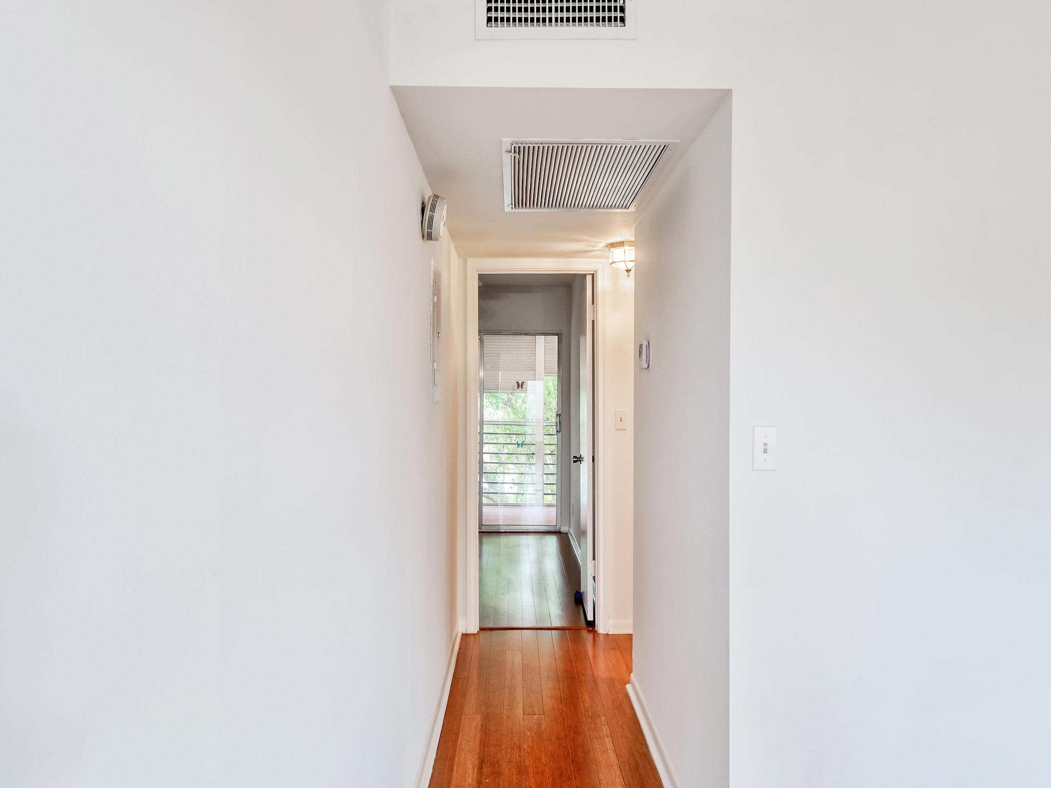 1901 Bermuda Cir Unit: B3