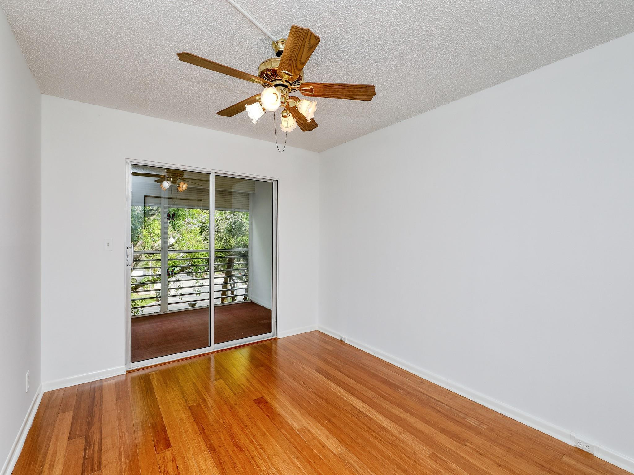 1901 Bermuda Cir Unit: B3