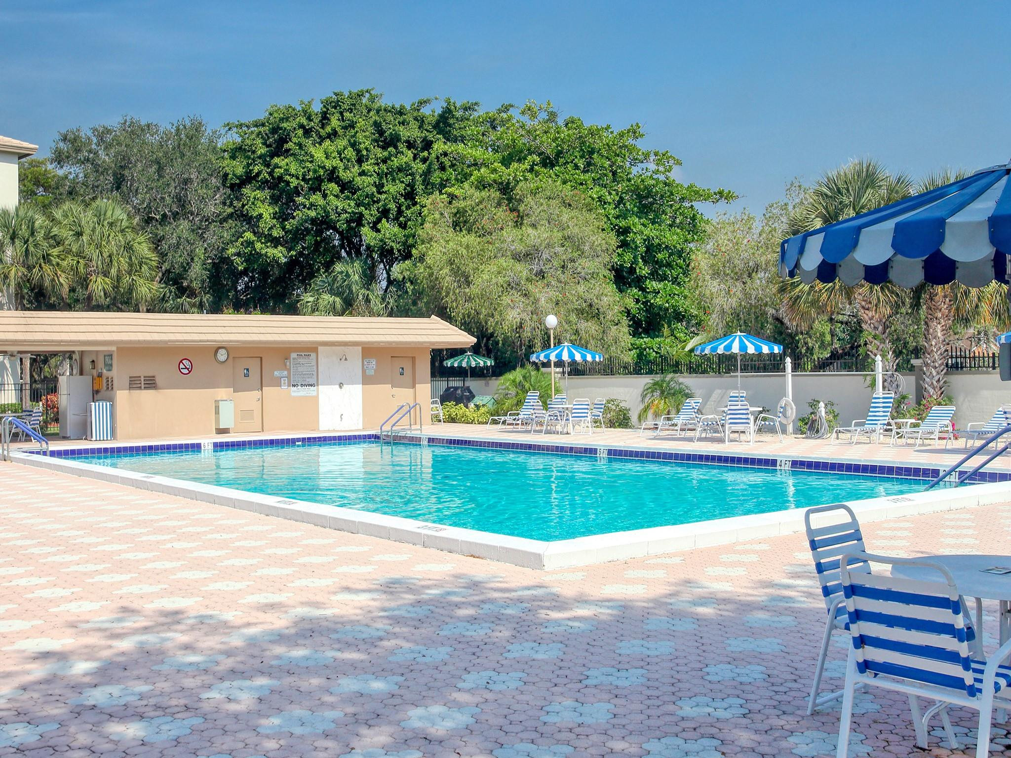 1901 Bermuda Cir Unit: B3