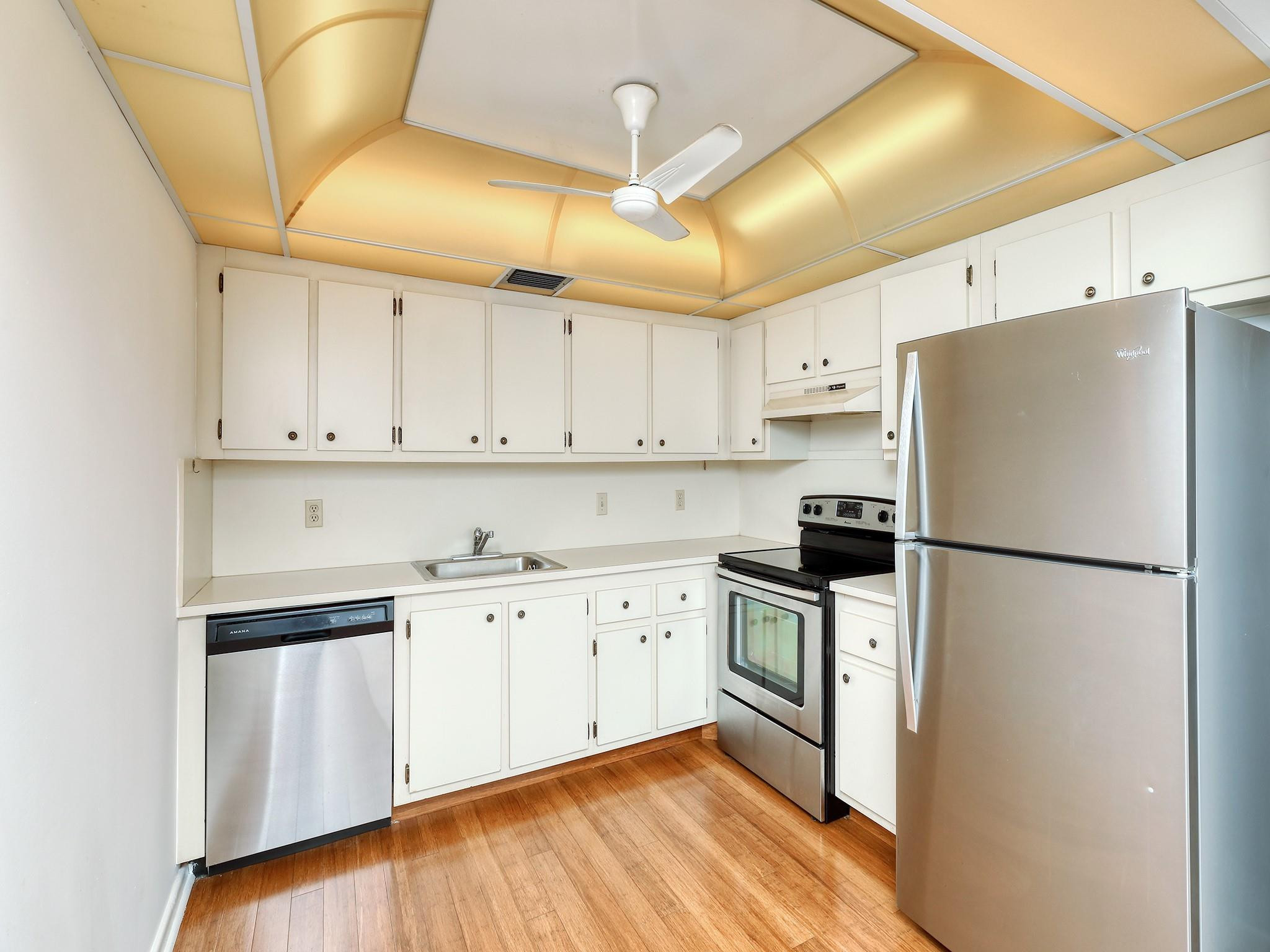 1901 Bermuda Cir Unit: B3