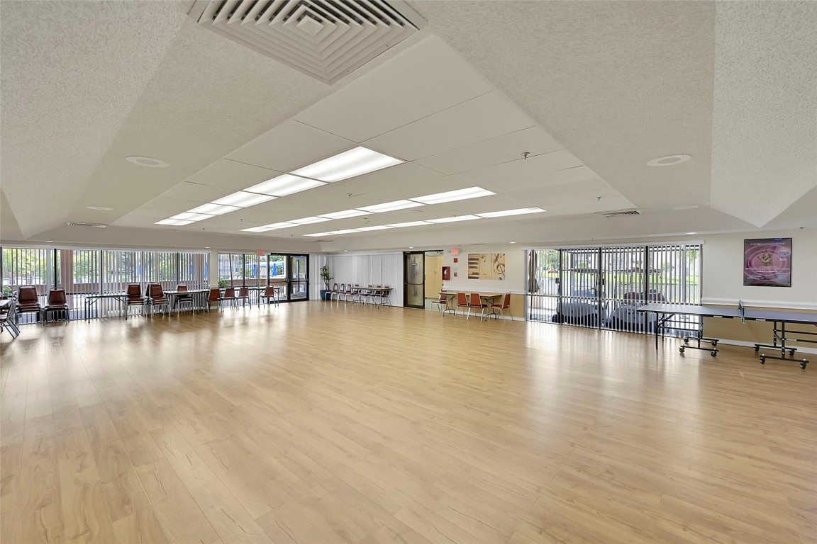 9521 Sunrise Lakes Blvd Unit: 309