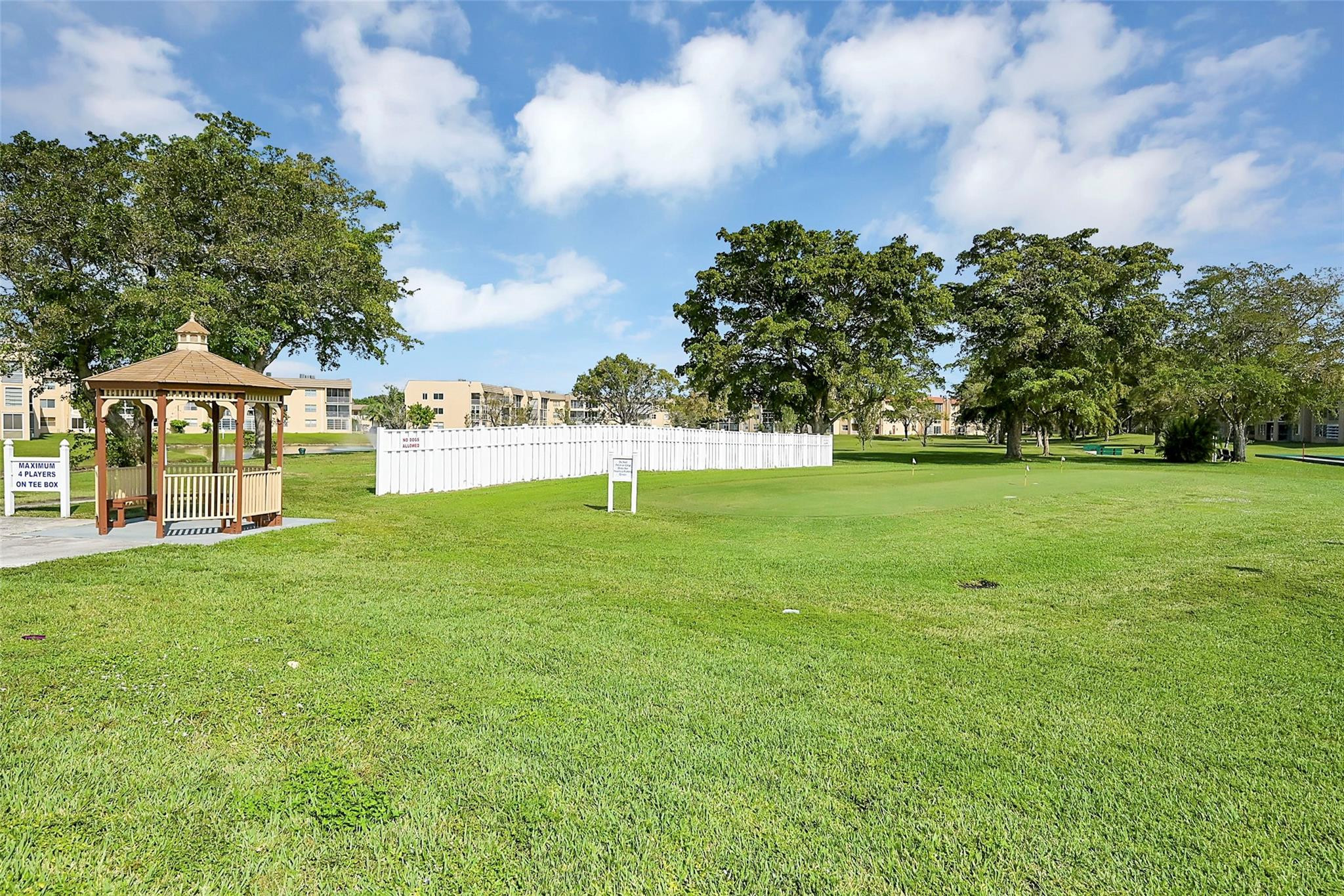 9521 Sunrise Lakes Blvd Unit: 309