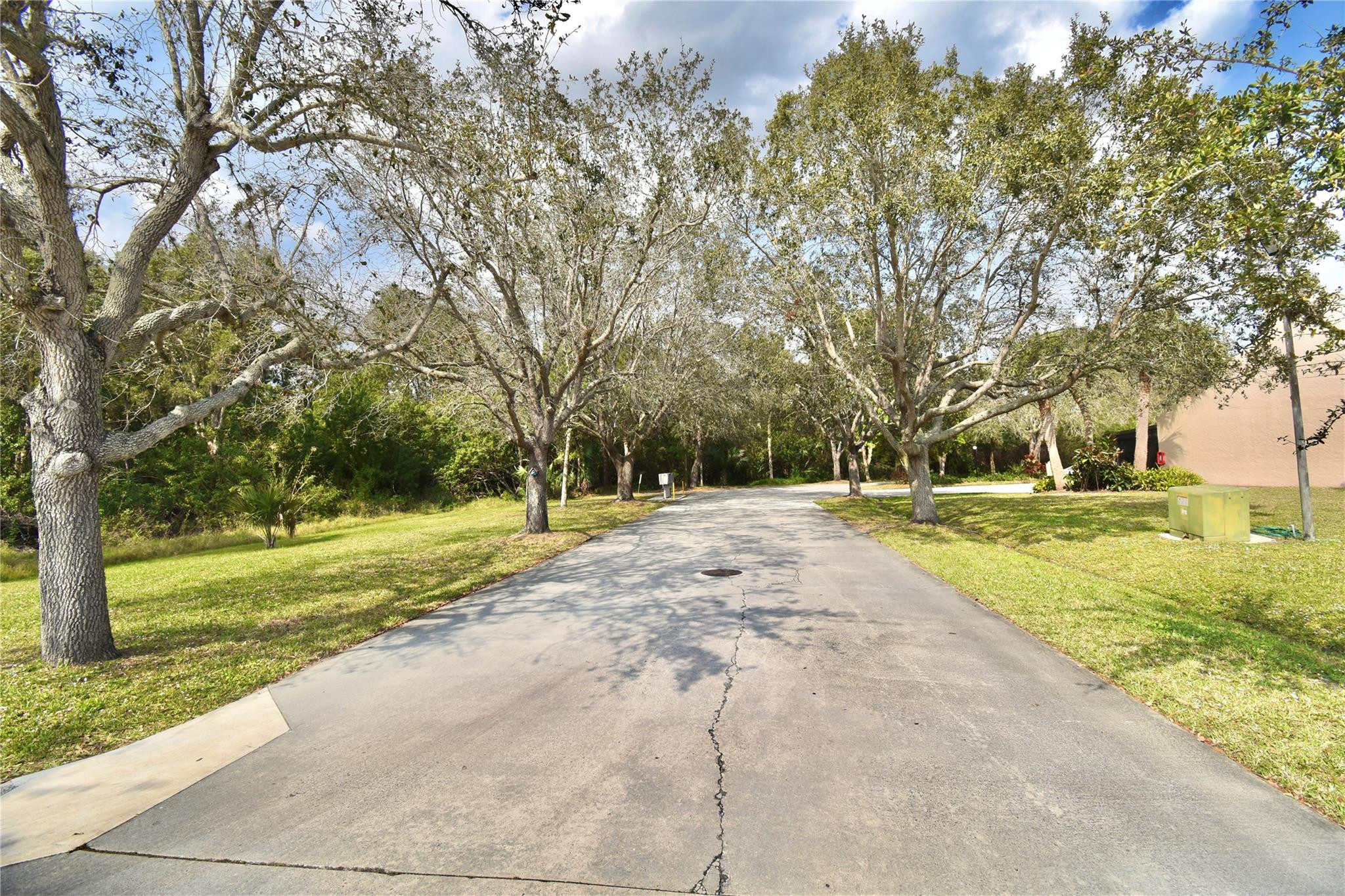 2450 SE Garden Ter Unit: 304