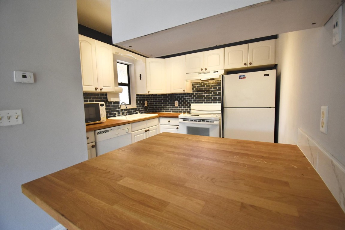 2450 SE Garden Ter Unit: 304